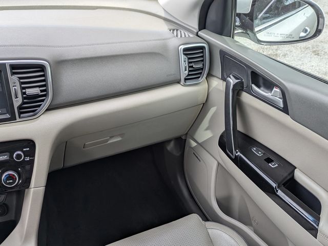 2018 Kia Sportage EX FWD - 22986364 - 16