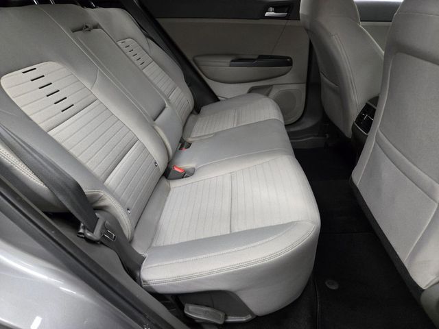 2018 Kia Sportage LX AWD - 22958140 - 10