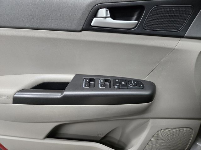 2018 Kia Sportage LX AWD - 22958140 - 13