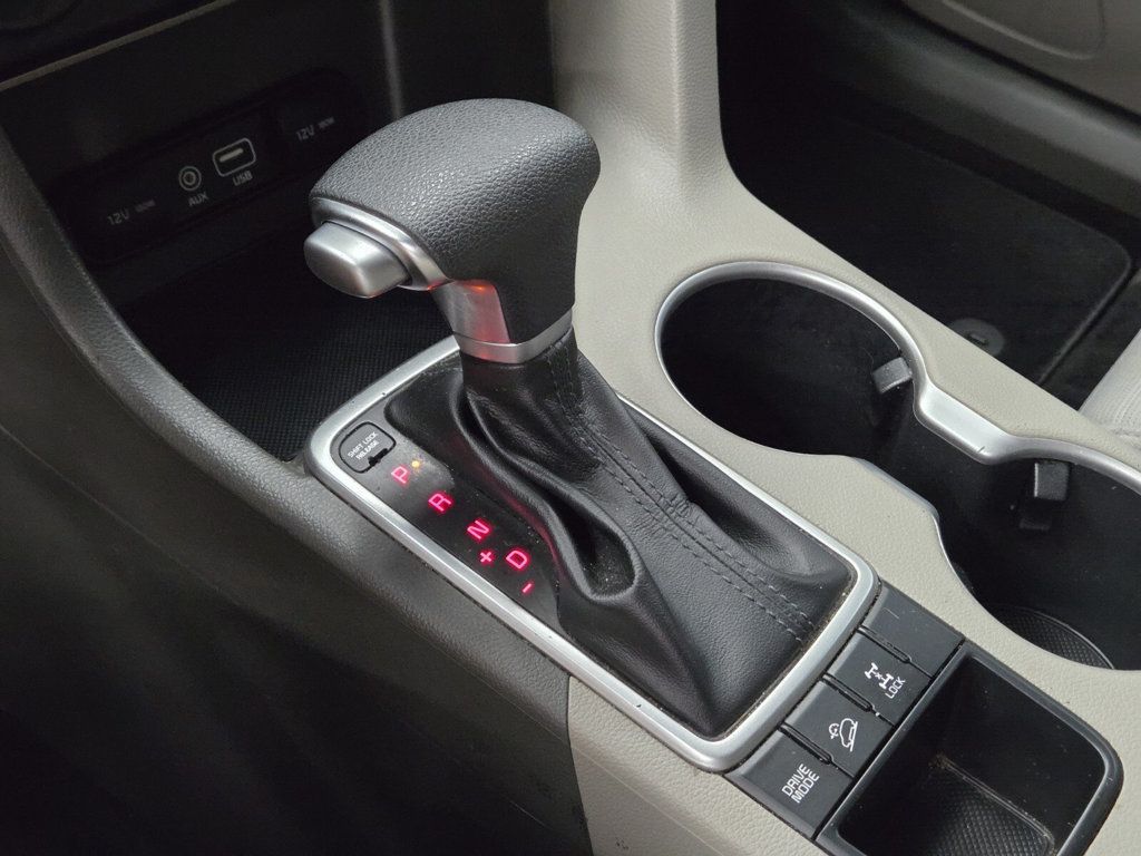 2018 Kia Sportage LX AWD - 22958140 - 18