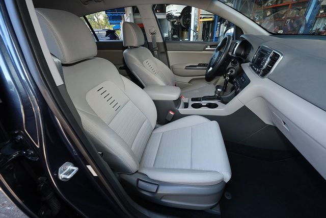 2018 KIA SPORTAGE LX FWD - 22953272 - 11