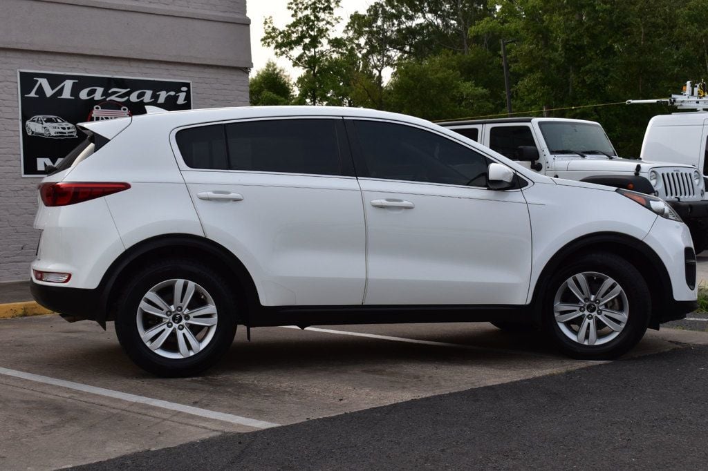 2018 Kia Sportage LX FWD - 22556944 - 3