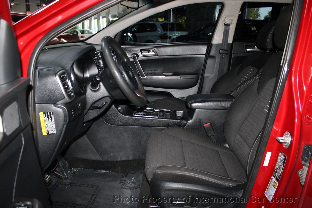 2018 Kia Sportage LX photo 12
