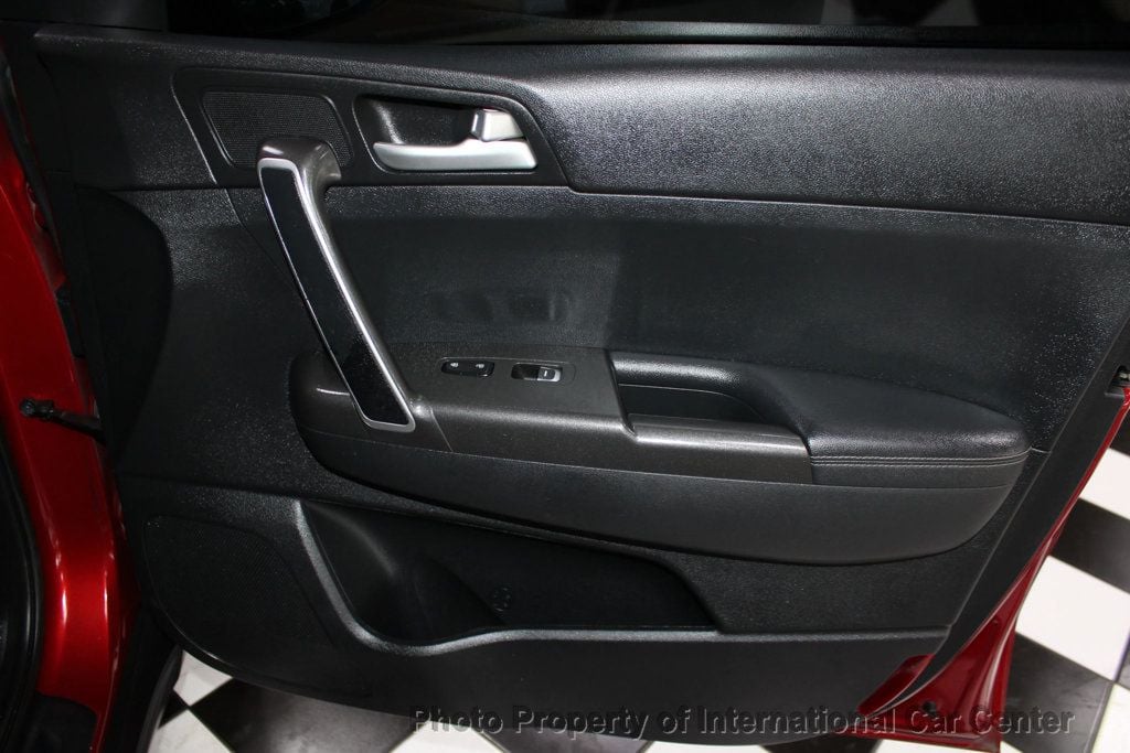 2018 Kia Sportage LX photo 24