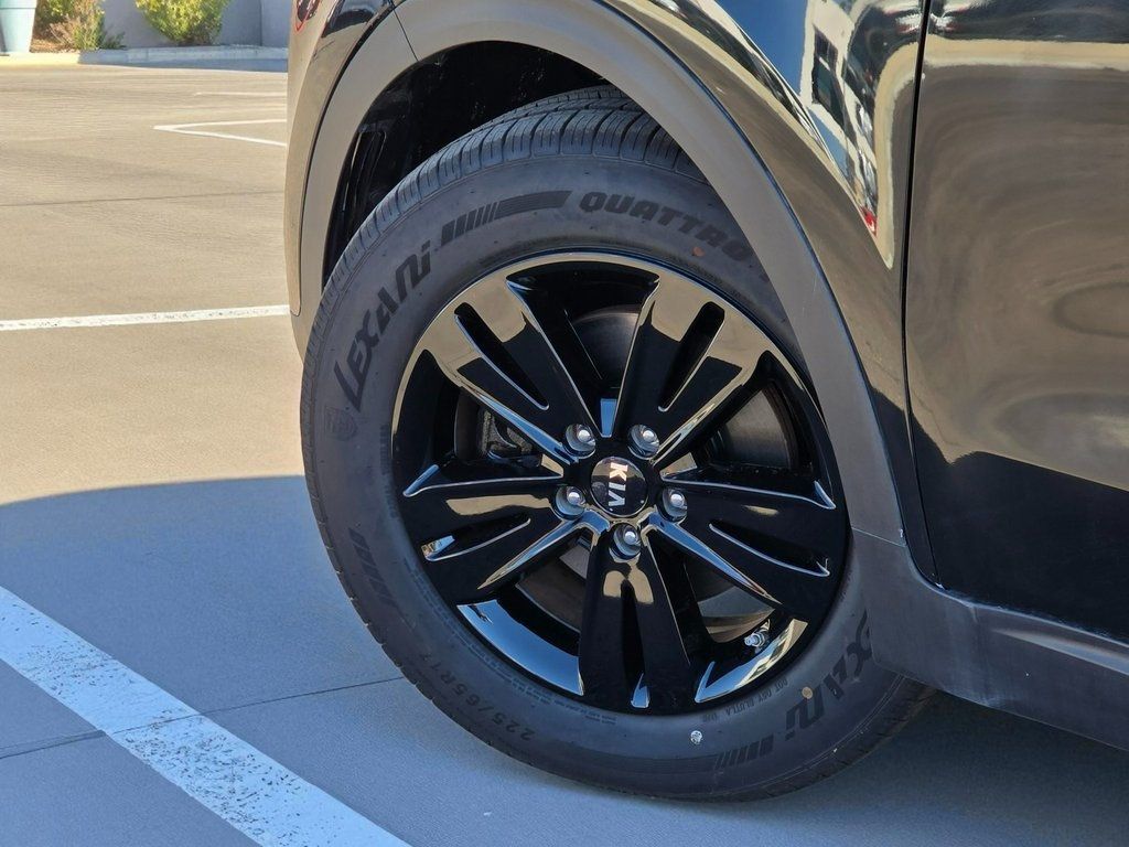 2018 Kia Sportage LX FWD - 22935604 - 3