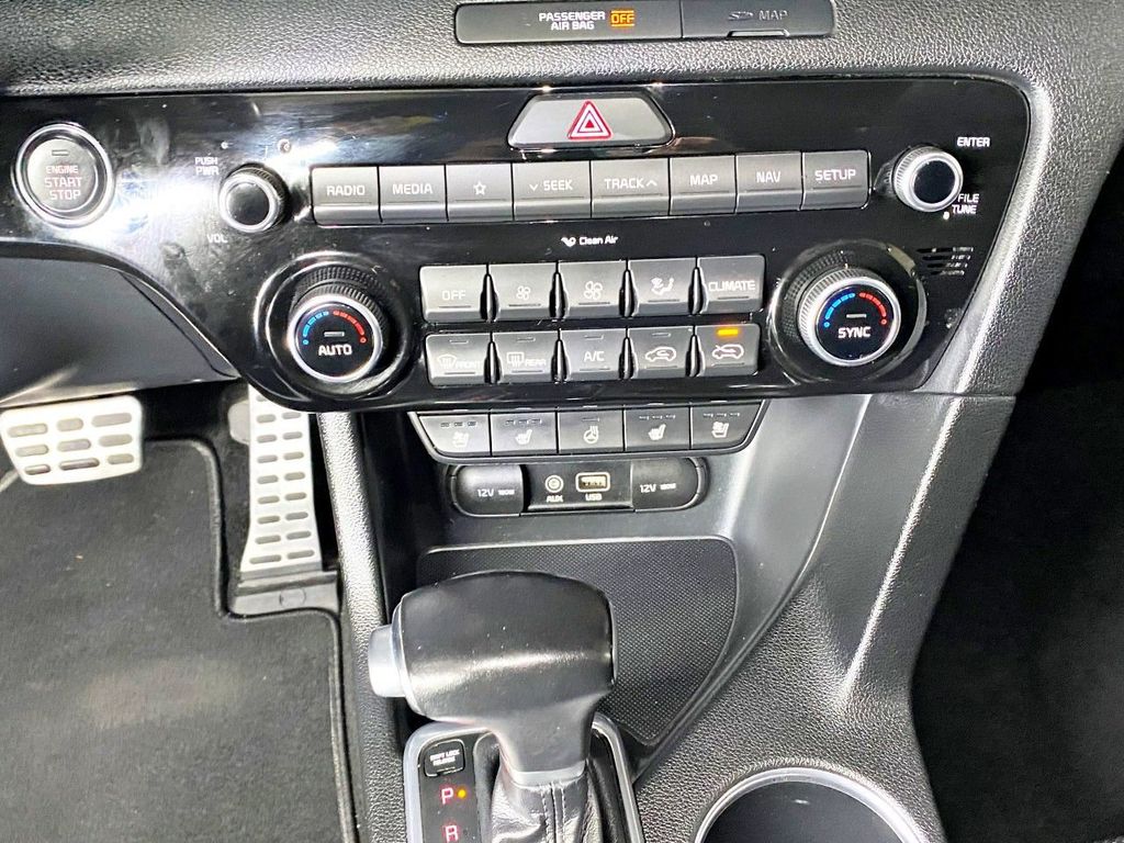 2018 Kia Sportage SX Turbo AWD - 22323513 - 34