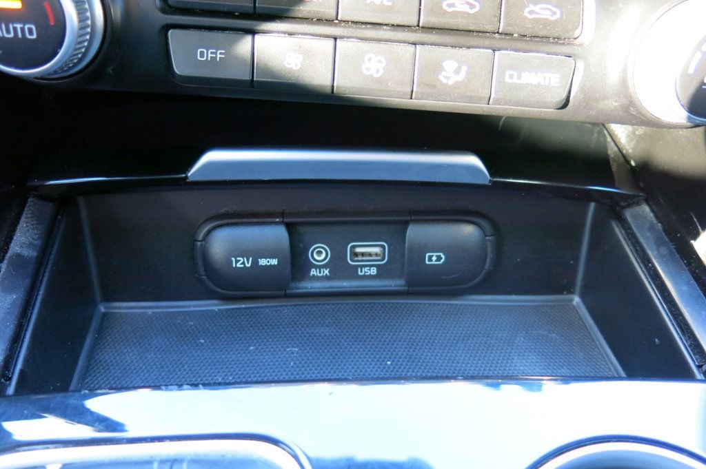 2018 Kia Stinger AWD - 23074106 - 27