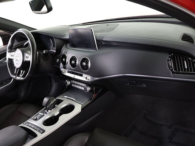 2018 Kia Stinger GT2 AWD - 23028646 - 32