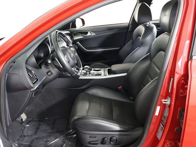 2018 Kia Stinger GT2 AWD - 23028646 - 33