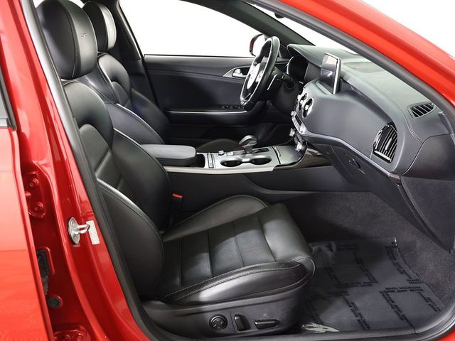 2018 Kia Stinger GT2 AWD - 23028646 - 34
