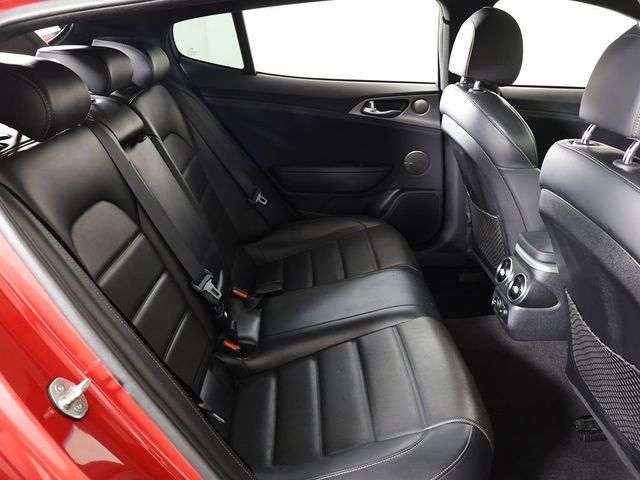 2018 Kia Stinger GT2 AWD - 23028646 - 40