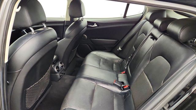2018 Kia Stinger Premium RWD - 23064696 - 21