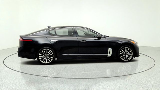 2018 Kia Stinger Premium RWD - 23064696 - 3