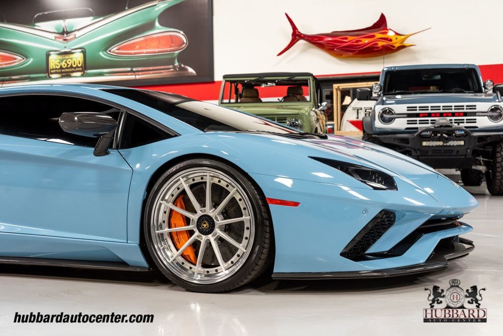 2018 Lamborghini Aventador S Coupe - 22765555 - 16