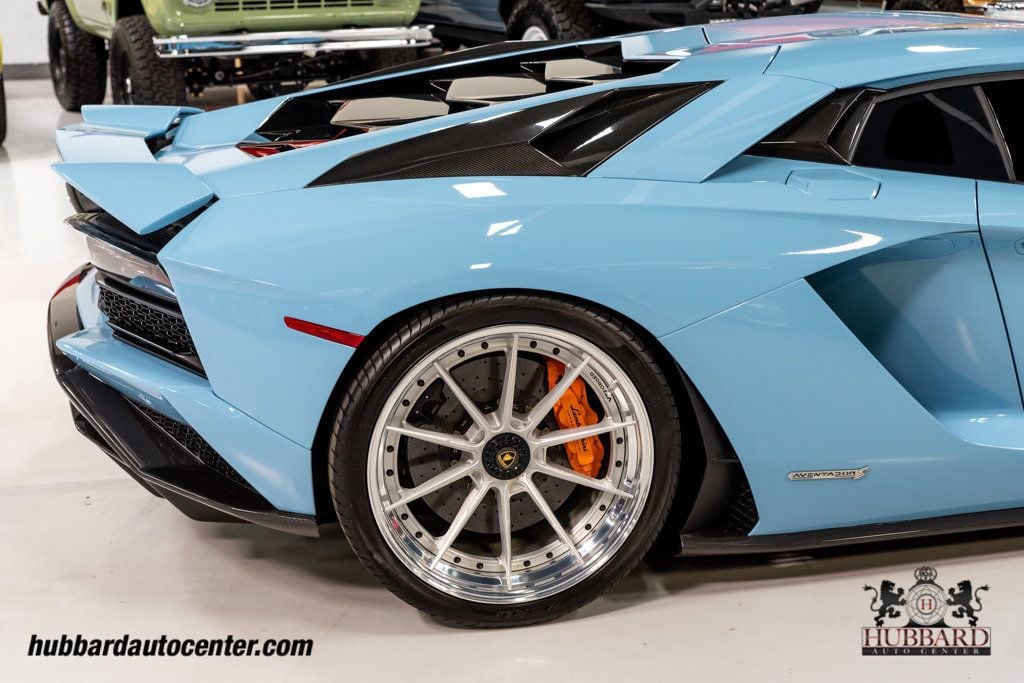 2018 Lamborghini Aventador S Coupe - 22765555 - 28