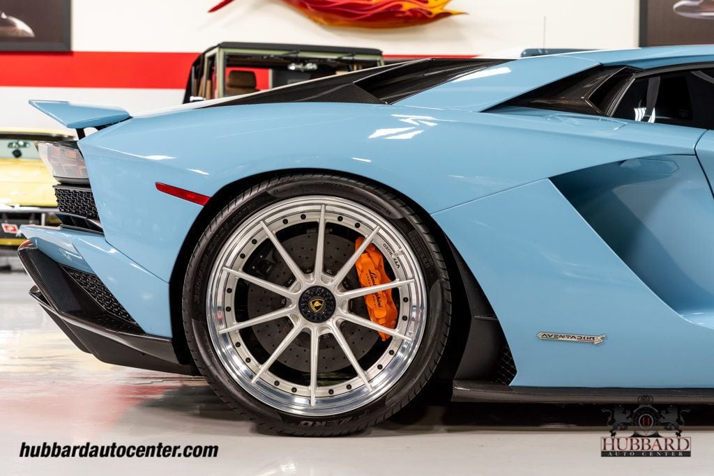 2018 Lamborghini Aventador S Coupe - 22765555 - 30