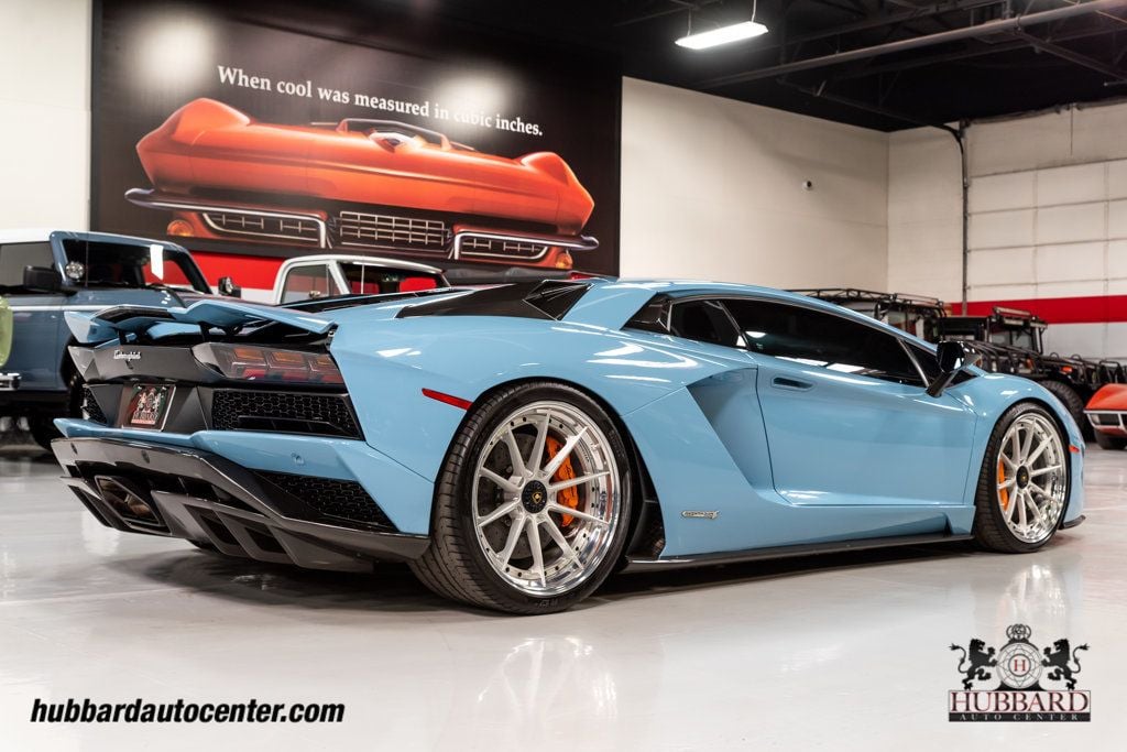 2018 Lamborghini Aventador S Coupe - 22765555 - 32