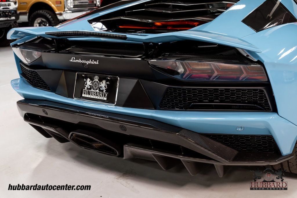 2018 Lamborghini Aventador S Coupe - 22765555 - 34