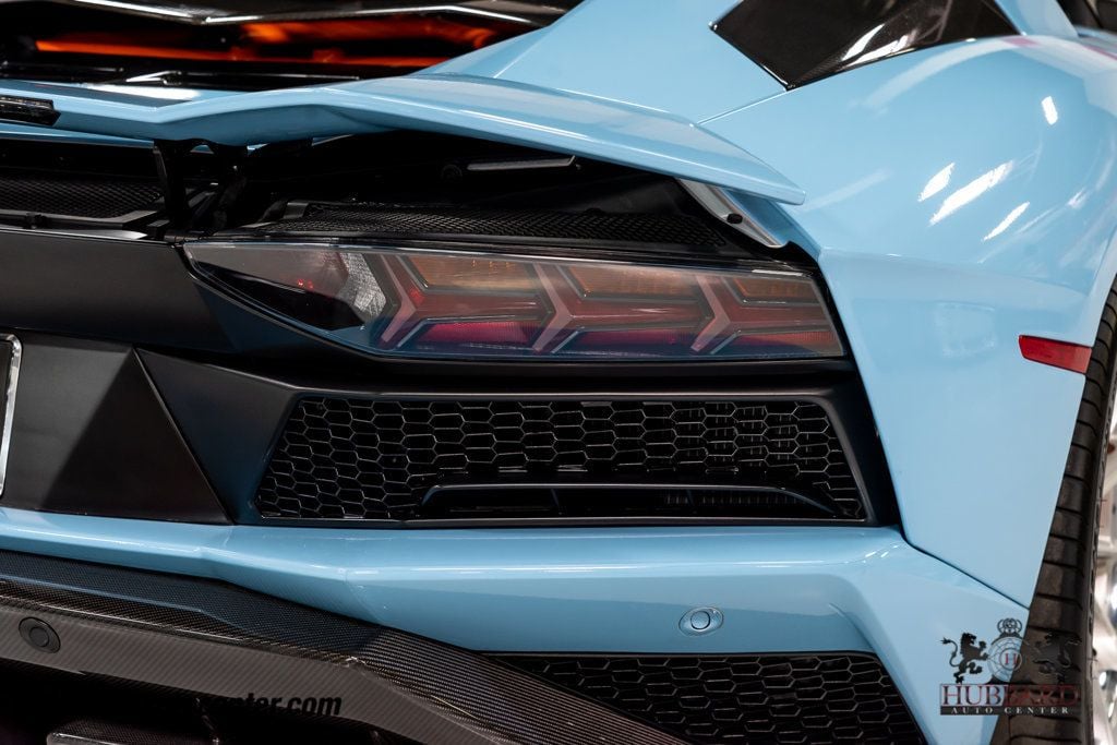 2018 Lamborghini Aventador S Coupe - 22765555 - 35