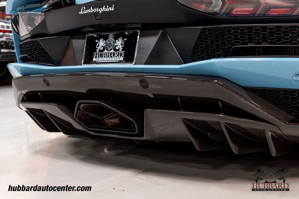 2018 Lamborghini Aventador S Coupe - 22765555 - 36