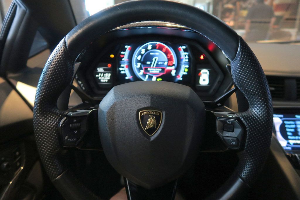 2018 Lamborghini Aventador S Coupe - 22531129 - 16