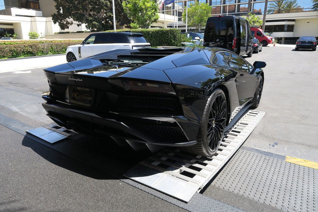 2018 Lamborghini Aventador S Coupe - 22531129 - 44