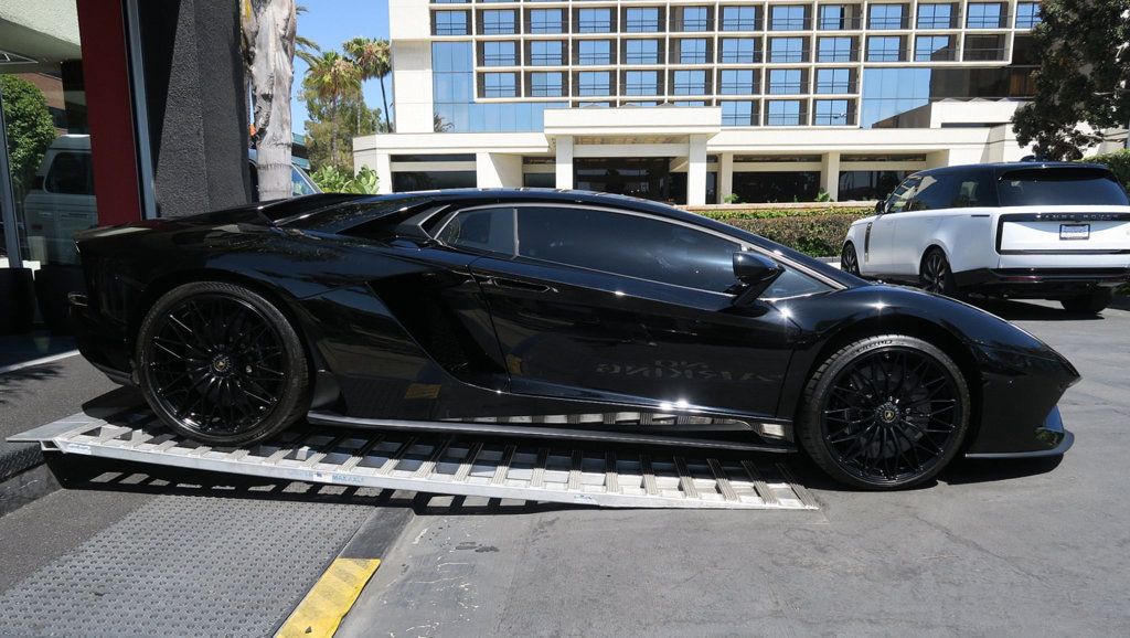 2018 Lamborghini Aventador S Coupe - 22531129 - 5