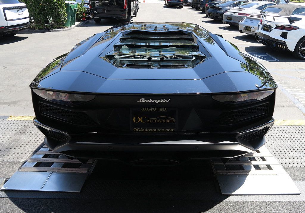 2018 Lamborghini Aventador S Coupe - 22531129 - 7