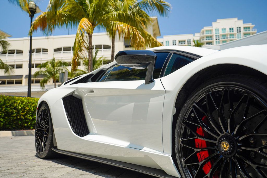 2018 Lamborghini Aventador S Coupe - 22513990 - 9