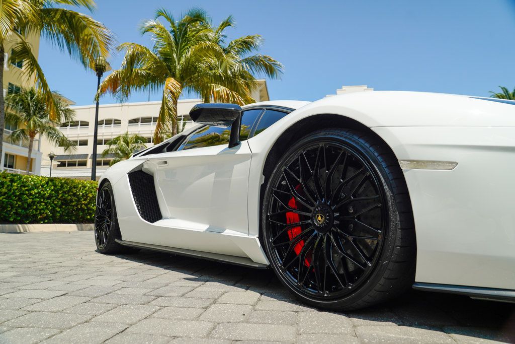 2018 Lamborghini Aventador S Coupe - 22513990 - 12