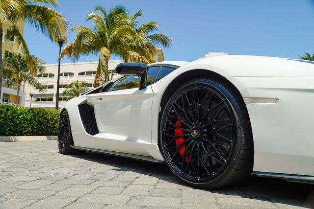 2018 Lamborghini Aventador S Coupe - 22513990 - 12
