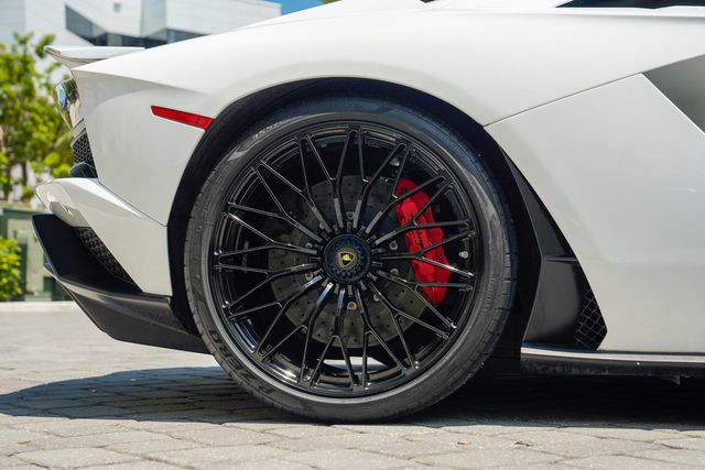 2018 Lamborghini Aventador S Coupe - 22513990 - 18