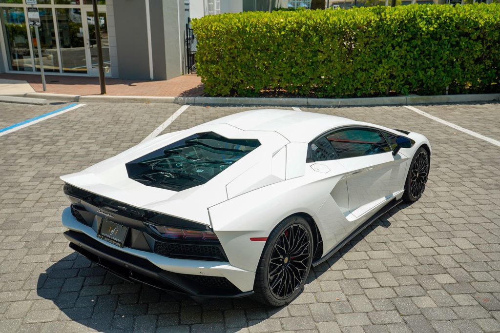 2018 Lamborghini Aventador S Coupe - 22513990 - 21