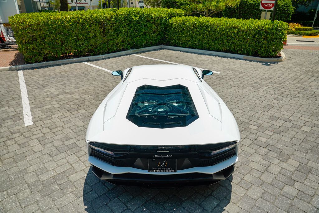 2018 Lamborghini Aventador S Coupe - 22513990 - 23