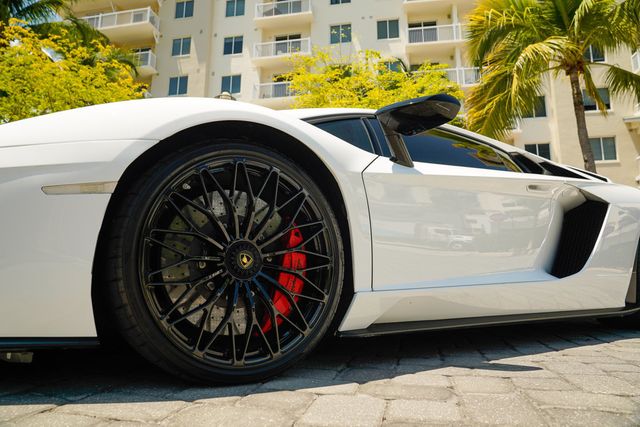 2018 Lamborghini Aventador S Coupe - 22513990 - 34