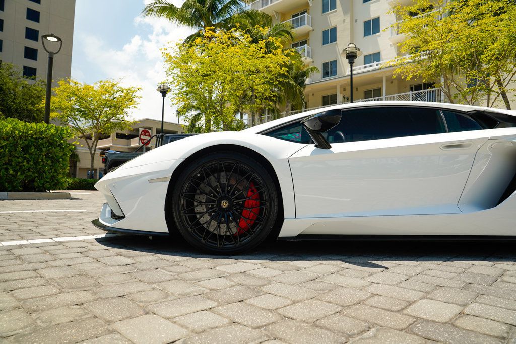 2018 Lamborghini Aventador S Coupe - 22513990 - 35