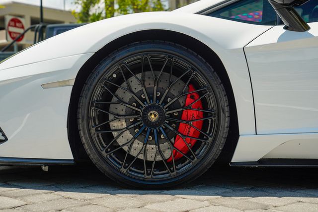 2018 Lamborghini Aventador S Coupe - 22513990 - 36