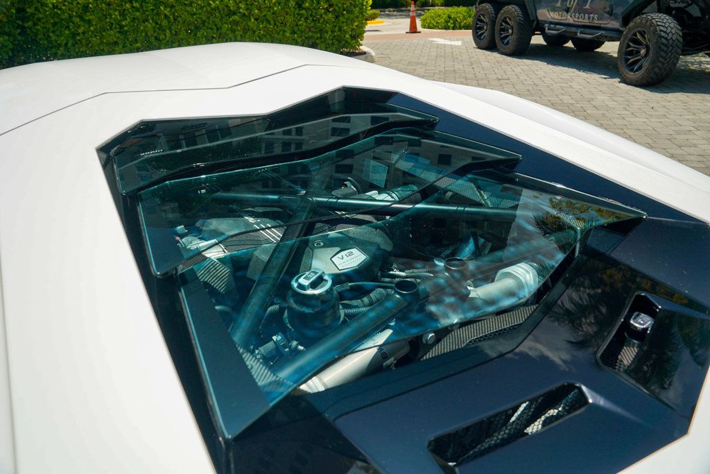 2018 Lamborghini Aventador S Coupe - 22513990 - 44