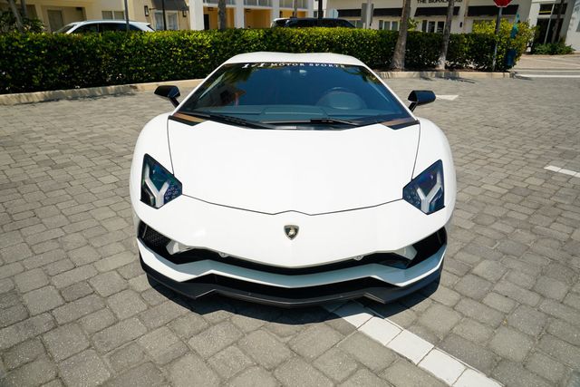 2018 Lamborghini Aventador S Coupe - 22513990 - 4