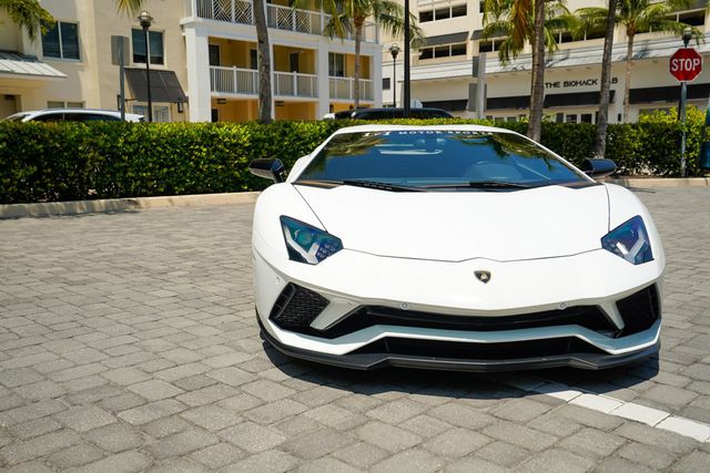 2018 Lamborghini Aventador S Coupe - 22513990 - 8
