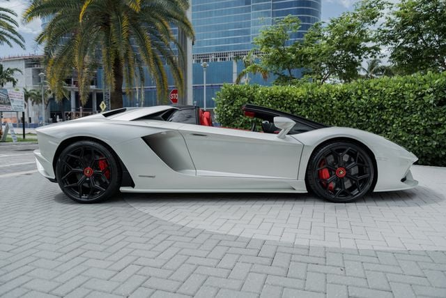 2018 Lamborghini Aventador S Roadster - 22467477 - 50