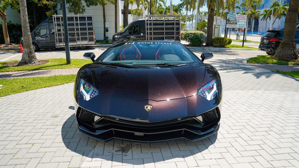 2018 Lamborghini Aventador Roadster photo 3