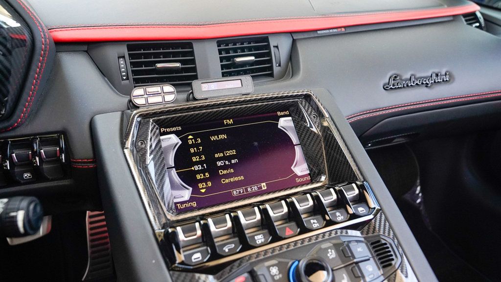 2018 Lamborghini Aventador Roadster photo 63