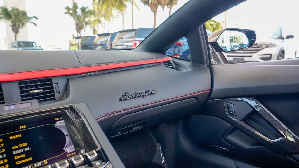 2018 Lamborghini Aventador Roadster photo 65