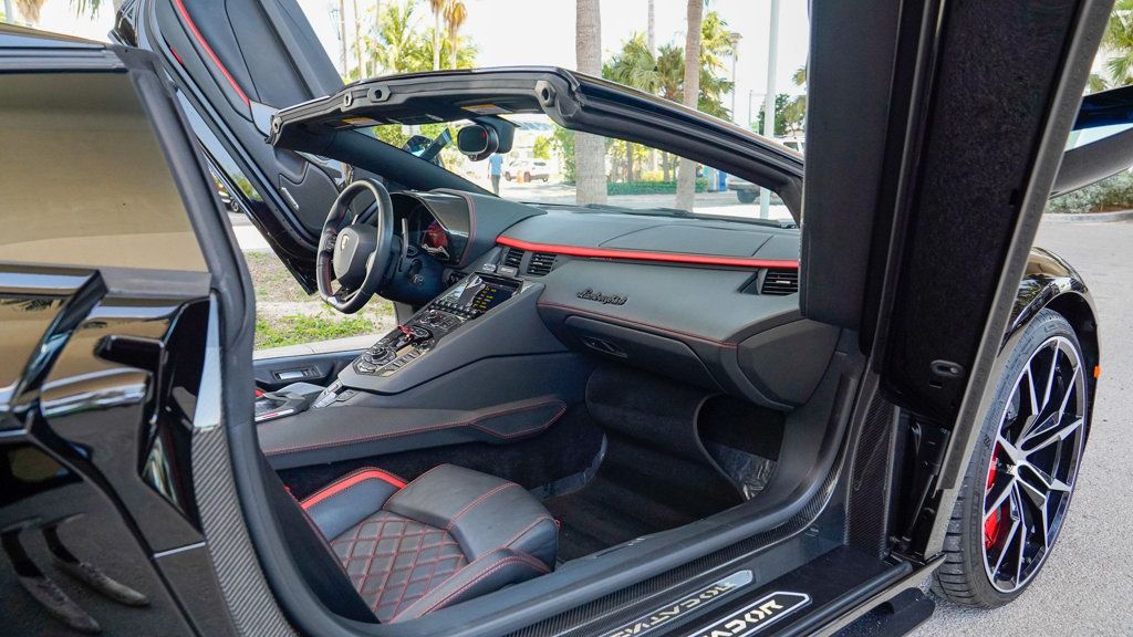 2018 Lamborghini Aventador Roadster photo 67