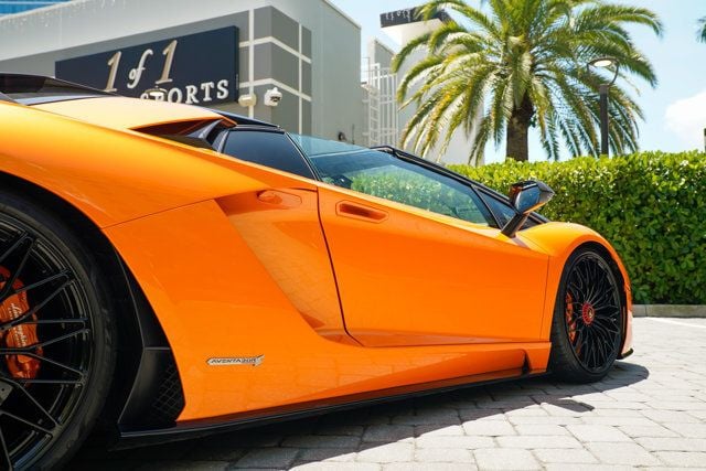 2018 Lamborghini Aventador S Roadster - 22897283 - 20