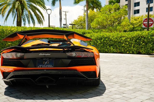 2018 Lamborghini Aventador S Roadster - 22897283 - 25