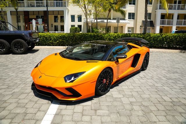 2018 Lamborghini Aventador S Roadster - 22897283 - 55