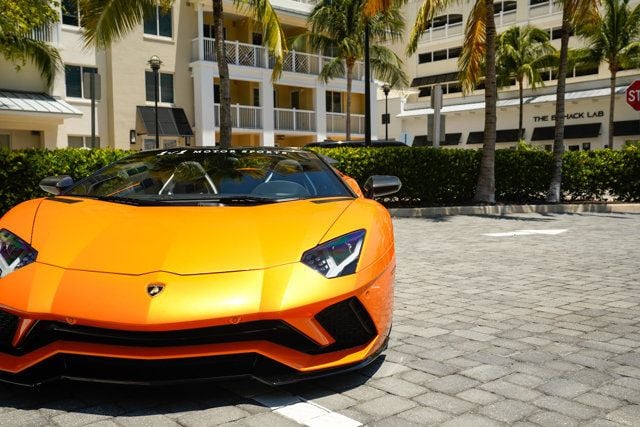 2018 Lamborghini Aventador S Roadster - 22897283 - 7
