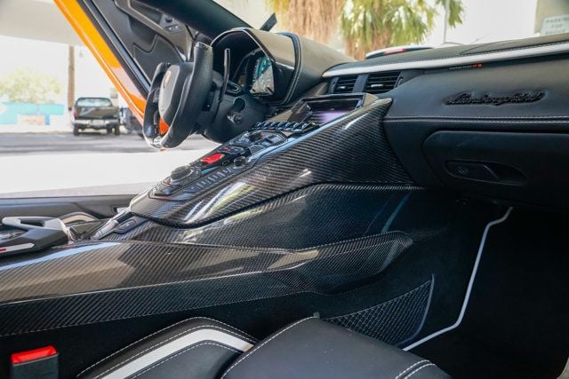 2018 Lamborghini Aventador S Roadster - 22897283 - 87